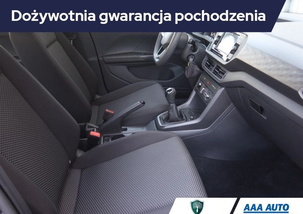 Volkswagen T-Cross cena 76000 przebieg: 12589, rok produkcji 2021 z Tarnogród małe 172